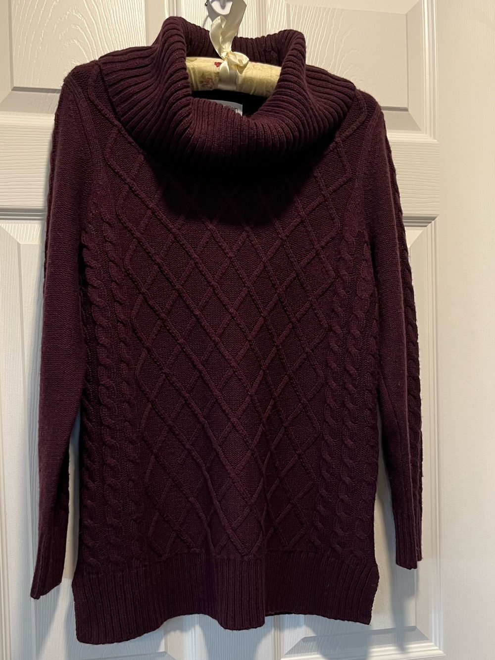 Calvin Klein Cowl Neck Sweater 
Size: Medium 
Color: Plum